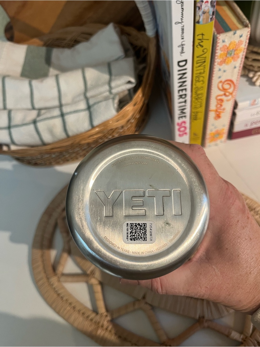 Yeti rambler 10 ounce White Insulated Stainless Steel Tumbler with Clear Lid - Picture 6 of 10